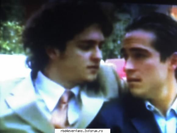 ->->->Fi primul<-<-<- - Uker din RBD Familia ep 13 >......vreu o poza cu - Christopher